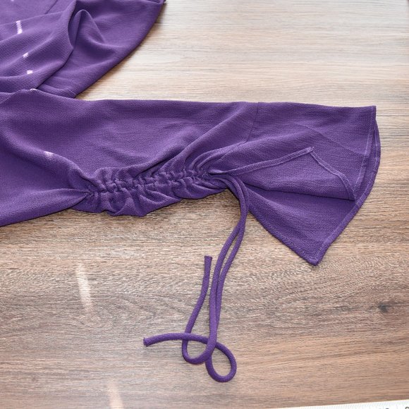 🧦 USED Torrid Plum Ruched Sleeve Blouse 01 - Picture 6 of 9